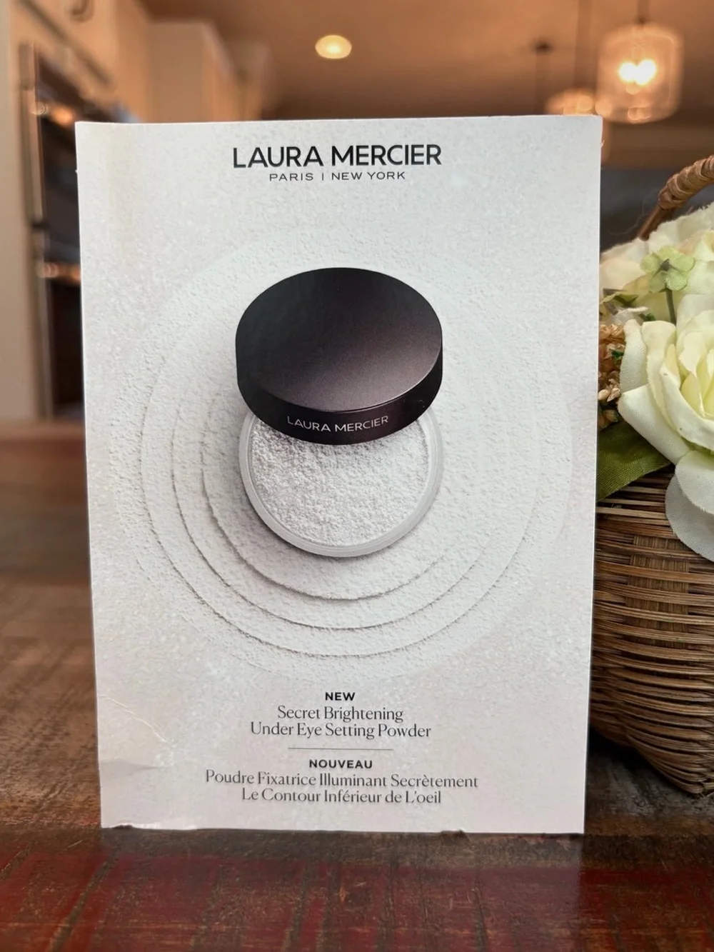 New LAURA MERCIER Secret Brightening UNDER EYE SETTING POWDER Sample!